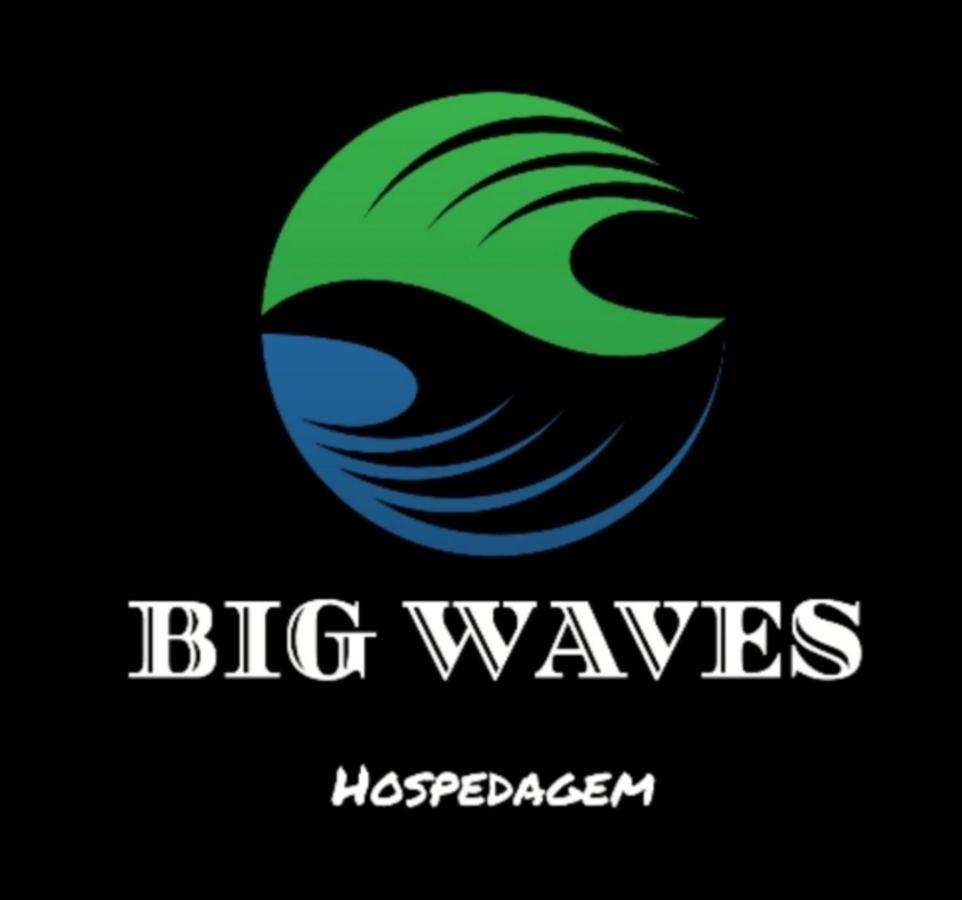מלון סקווארמה Big Waves Hospedagem מראה חיצוני תמונה